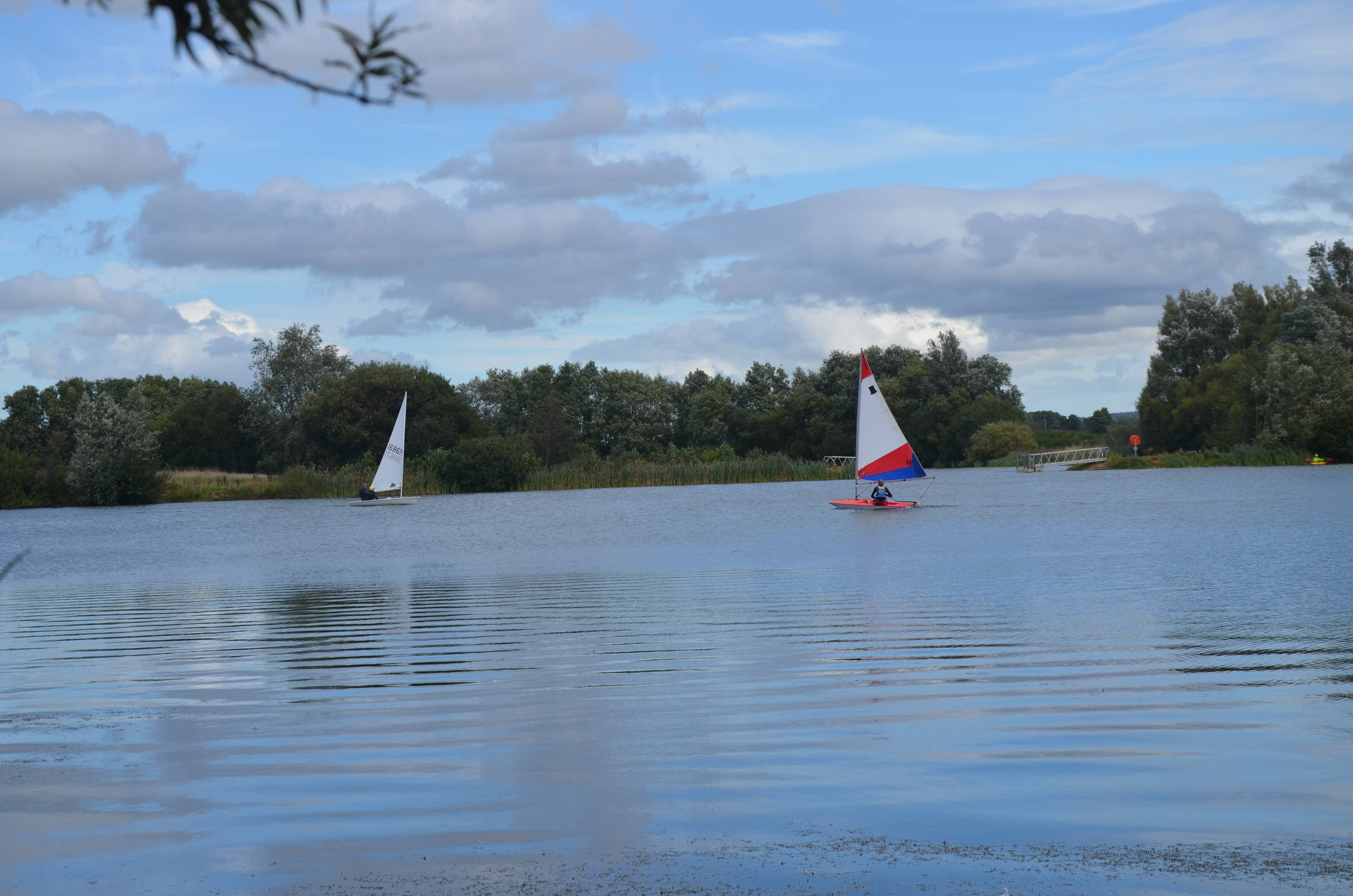 conningbrook-lake-2-sailing-boats.jpg