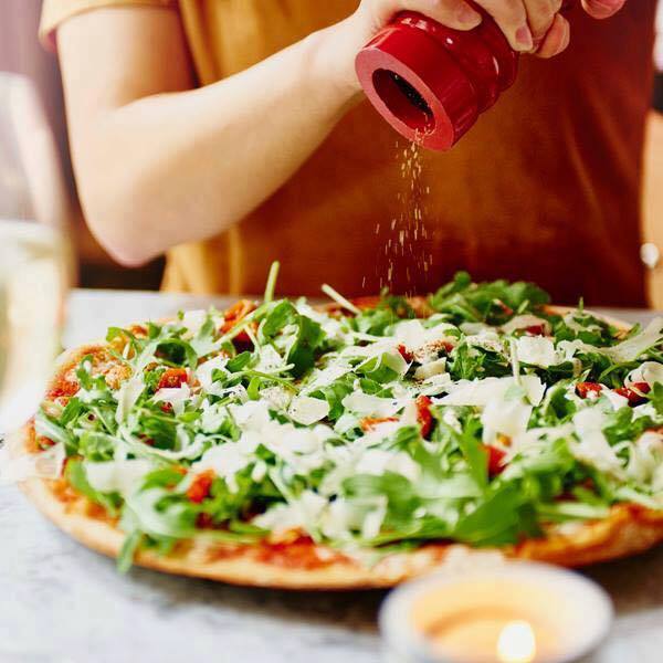 Ashford Designer Outlet - Pizza Express open until 9pm.jpg